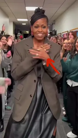 No wonder Michelle Obama is the most popular First Lady in US history#celebrity #michelleobama
 
