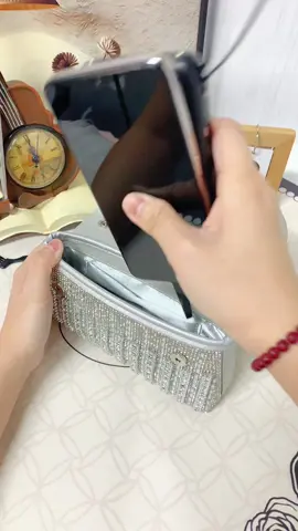 Out and about, this solved my battery anxiety!#powerbank #blackfriday #dealdrops #tiktokshopblackfriday #tiktokmademebuyit #TikTokShop #spotlight #fyp #giftideas 