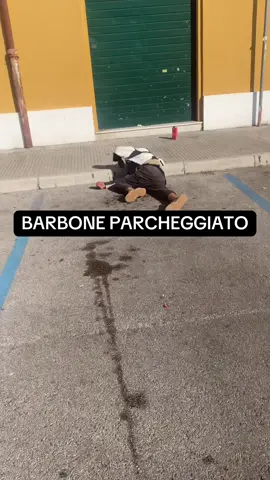 Vivo a Chicago 👹 #barbone #funny #viral #ancona #street
