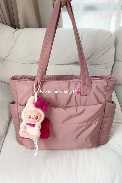 Warna baru dalam warna pink tua dan ungu💜Stok terbatas, pesan sekarang🔥#bagsmart #bagsmartid #tote #tastangan #totebag 