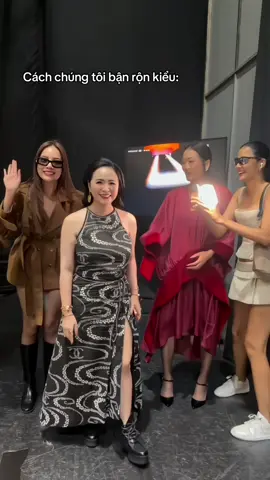 Không ai bận rộn bằng Chị Em tôi hết 🤭 @Hoàng Thuỳ Official  #lehoangphuong #tiktokgiaitri #tiktokviral #hoangthuy 