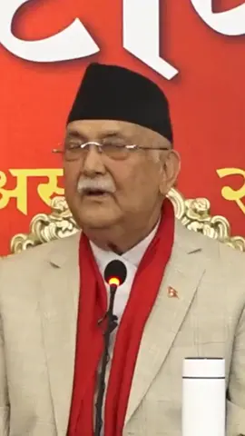 पार्टी अध्यक्षबाट राजीनामा बारे ओली : मलाई कसैले बोक्नु पर्दैन, हिड्न सक्छु