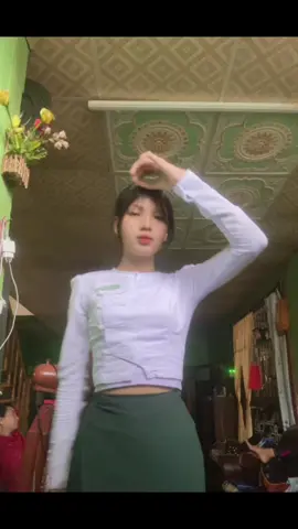 ကျွန်တော့ကောင်မလေးနဲ့join🤪@P. 