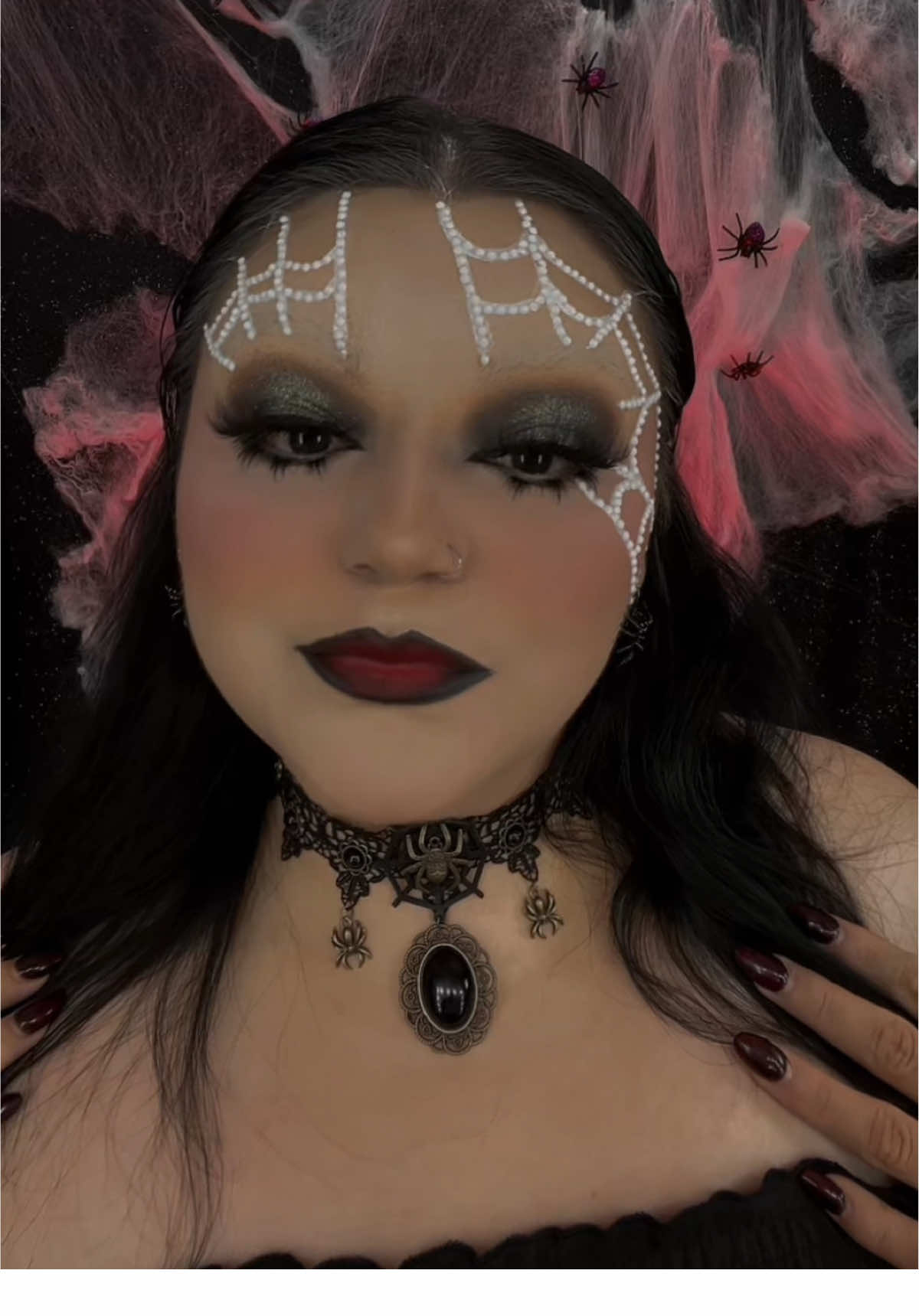 * Products used for this look @elmersproducts glue stick to lay down the brows • it nothing compares to this glue!!!! Iol & For powder I used the OG airspun * Foundation I used @sheglam_official  mr Concealer I used 2 @elfcosmetics hydrating Camo light beige and @lagirlcosmetics White concealer Blushes are from @ionicosmetics_  Lip • combo is from @glamlite the twilight Edward lip kit !! Bronzer I used @benefitcosmetics #fyp #halloweeen #spider #glamspider #fyp  