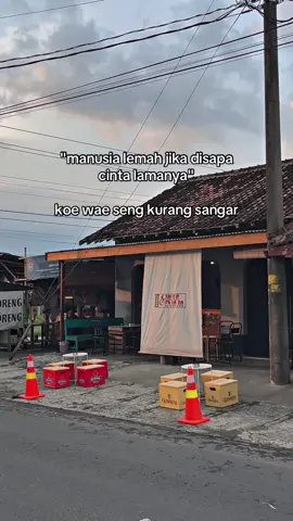 selamat sore warga kabupaten👋🏻 #tempatngopiwargakabupaten #sinardjaja #CapCut 