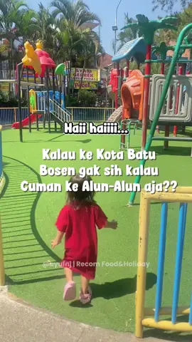 Aku kasih rekomendasi wisata murah di Batu biar gak bosen ke alun-alun teruss . Lokasinya ada di 📍Phutuk tririh Batu.  Buat booking Hotel nya biar lebih hemat pakai Aplikasi Reddorz dan jangan lupa masukan Kode Promo “YUKNGINEP” dan dapatkan Diskon Speisyal 🤩 #redtravelers #urbanviewbyreddoorz #hotelmurahbatu #urbanviewskyhotelbatu #phutuktritihbatu 