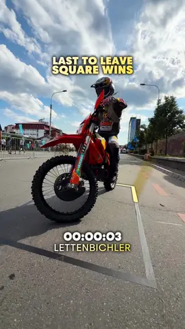 The floor is lava… 🔥🛞 #redbullmotorsports