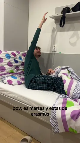 no habia manera @Alvaro Pedrosa  #erasmus #bratislava #incheba #fiesta 