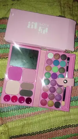 AnyLady 33 color All In One Makeup eyeshadow,blush on, contour palette with free 2brush #makeup #eyeshadowpalette #blushonpalette #contourpalette #makeupbrush 