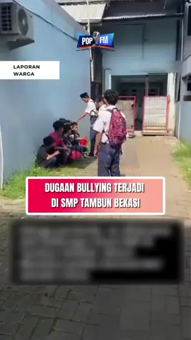 Video dugaan perundungan oleh sejumlah siswa SMP di Tambun Selatan viral di media sosial. Aksi tersebut memicu kemarahan warganet yang menuntut pihak berwenang segera menindak pelaku. Hingga kini, identitas serta asal sekolah para siswa yang terlibat belum diketahui dan masih dalam penyelidikan pihak berwenang. #popfmindonesia #bullying #smp #tambun #bekasi Source : istimewa