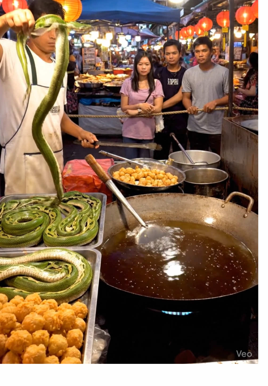 Life at a Wild Meet Market #seafood #food #fish #cooking #animalsmarket 