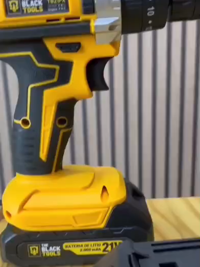 Parafusadeira black tools #parafusadeira21v     #blacktools mando o link pra vc