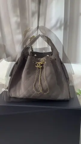 Obsessed!!🖤🖤#luxury #newbag #chanel25 #chanel25bag #fashion 