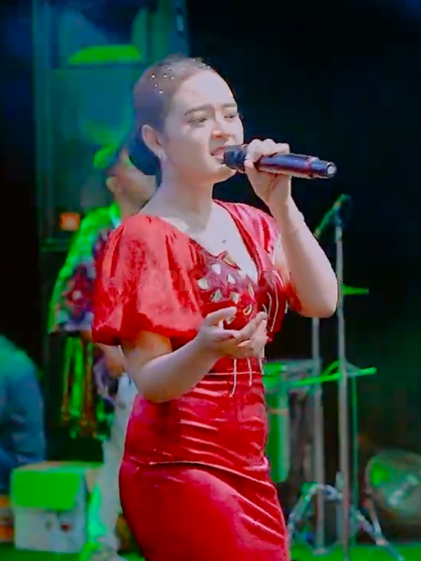 #nandasafira #hujanduri #mahesamusic 