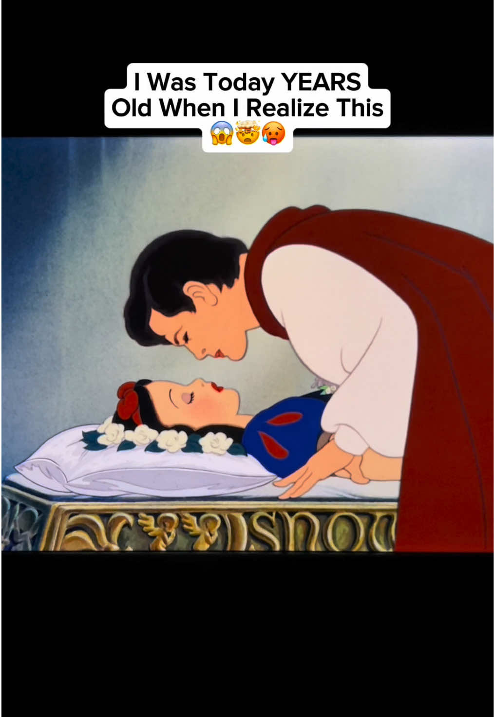 It took me 9 years to notice these Eastereggs😱🤯#snowwhite #lionking #encanto #disney #mistery #mystery 