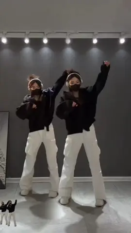 没出息 (加长版) Ayo belanja outfit kekinian di profil showcase. Thks #dance #trending #dj #remix #s_d_s 