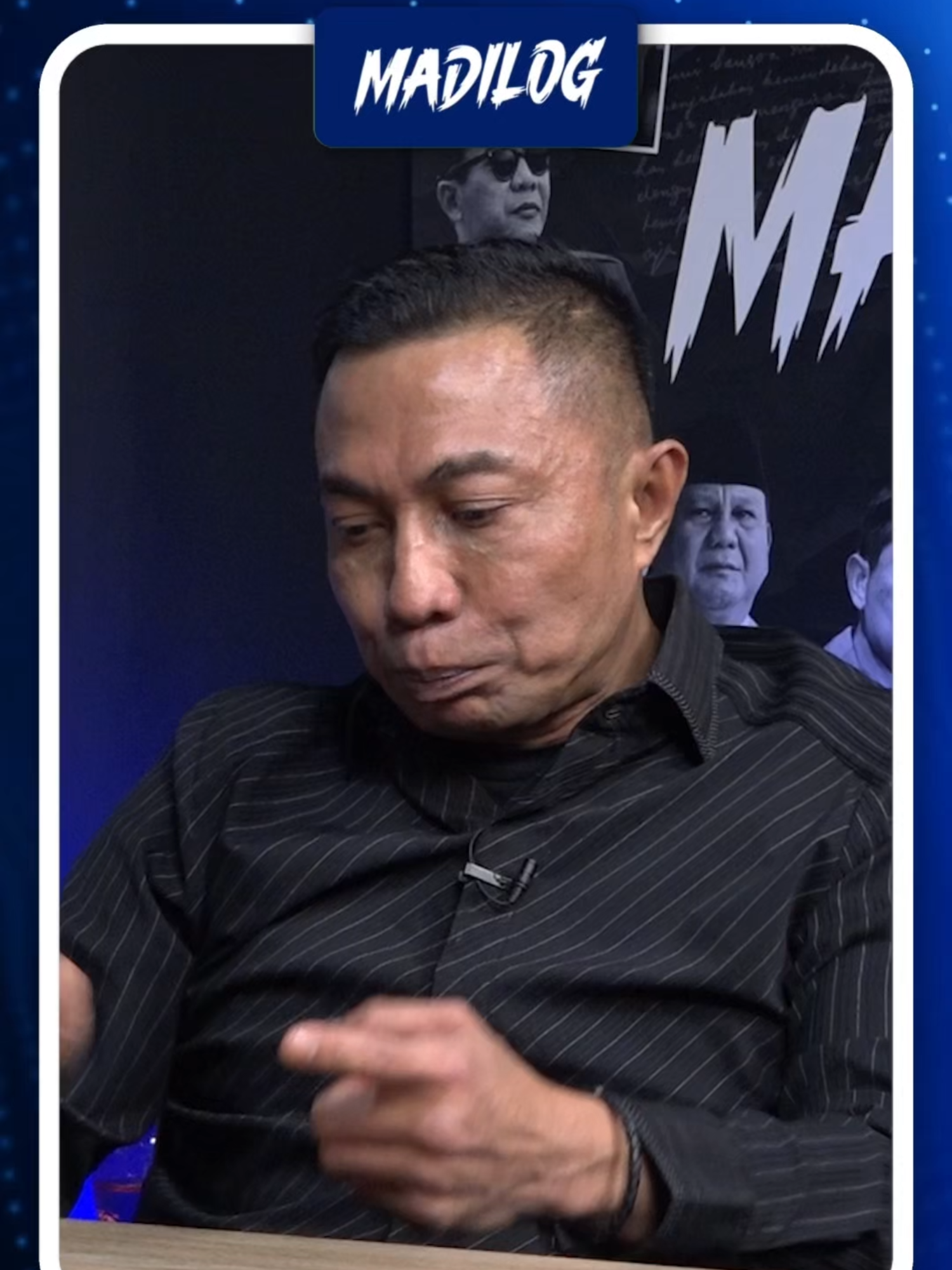 KOMJEN POL (PURN) DHARMA PONGREKUN: KAMI DIAJARI MEMANIPULASI LAPORAN KEUANGAN Presiden Prabowo Subianto membentuk komite untuk Reformasi Polri. Namun nama-nama tokoh yang tergabung dalam komite yang seharusnya diumumkan minggu, tiba-tiba ditunda. Apa sebenarnya yang terjadi? Kemana arah reformasi Polri? Seperti apa pandangan dari internal Polri terhadap reformasi tersebut? Podcast Madilog Forum Keadilan berikut ini mengupas pertanyaan-pertanyan tersebut secara kritis dan mendalam bersama Mantan Wakil Kepala Badan Siber dan Sandi Negara (BSSN), Komjen Pol (Purn) Dharma Pongrekun.* Host: Margi Syarif - Jurnalis Senior Narasumber: Komjen Pol (Purn) Dharma Pongrekun - Wakil Kepala BSSN 2019-2021 #dharmapongrekun #reformasipolri #presidenprabowo #polisi #kapolri #komitereformasipolri #bssn #margisyarif #polri #politiknasional #keamanan #forumkeadilan #madilog #podcastforumkeadilan