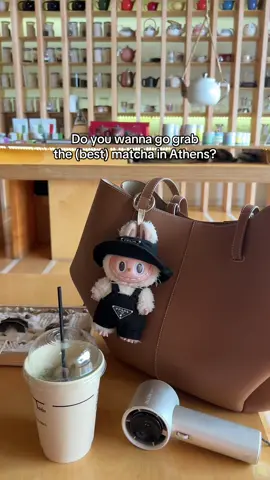 Matcha date @Dina ❤️ and our labubus 🤣  #matcha #greektiktok  #FYP  #athensgreece  #livingingreece  