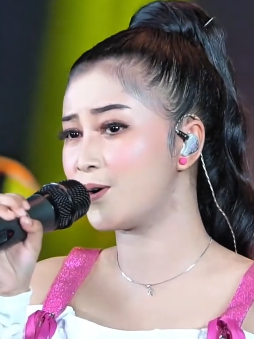 Cantika Davinca - SABAR #cantikadavinca #sabar  #viraltiktok #fyp 
