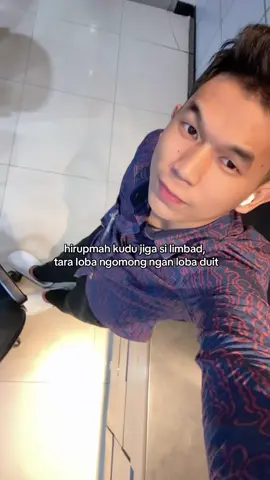 cik aya 100 hela?