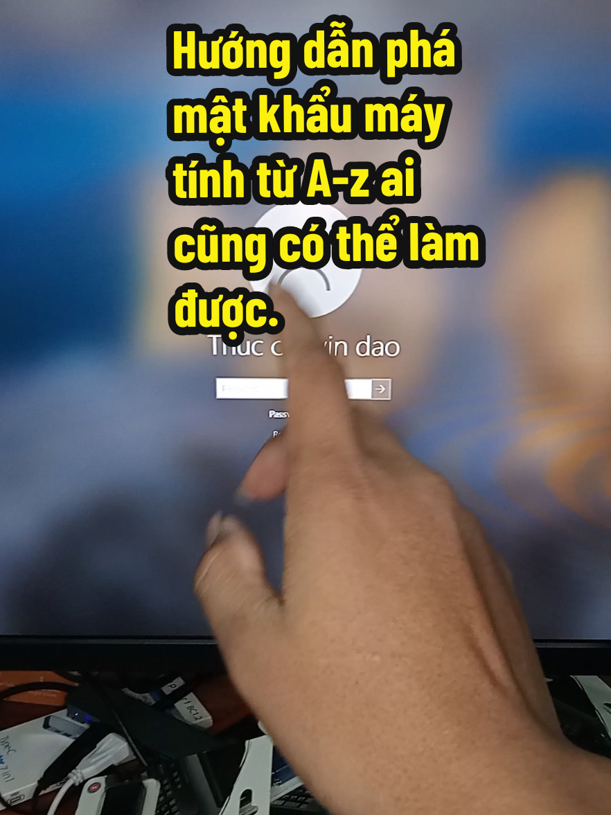 Hướng dẫn phá mật khẩu máy tính Laptop hay PC để bàn từ a-z bằng USB cài win cứu hộ đa năng. #usbphámậtkhẩu #usbunlockpass #usbcàiwin #dịchvụcàiwinonline #hướngdẫncàiwin 