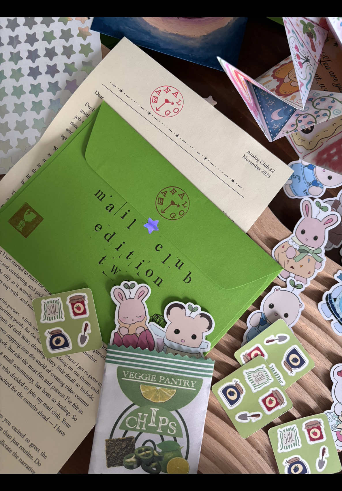 make some stickers with me! 🪧 analog club just hit 200 members the other day 🤧💖 so grateful for all the love and support!! 🥰 I run a snail mail club where I send out paper goodies varying every month, with november's month including: a letter, a postcard, a victorian love token, a mini sticker sheet, 2/8 random stickers and a birthday print during your birthday month! 🎂 shipping is free worldwide 🗺️ check out my other posts and my website for more details! 📮 can't wait to send you a letter!! 💌 #snailmail #mailclub #loveletters #stickers #happymail 