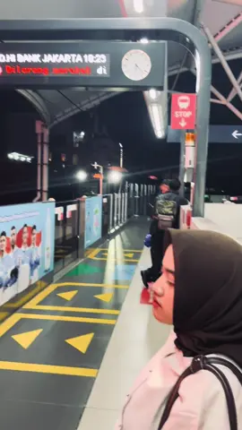 Jakarta malam hari #mrt #lrt #blokm #jakarta #sudirman 