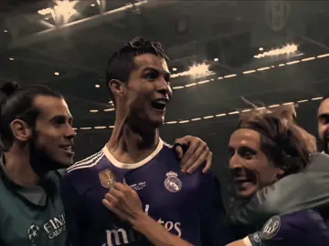 The Greatest In The History Of Football 👑🌍 (Dm for song promo). 💌 #cristianoronaldo #ronaldo #footballtiktok 