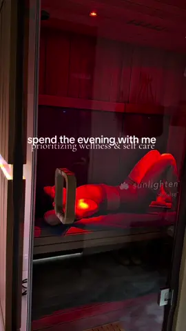 we love a good nighttime routine around here 💤  checked out @PSFS Brentwood so cute inside and the infrared sauna experience was 10/10 skincare: @OSEA Malibu code: SARAHHELTON10 Ocean wave cleanser Dream night serum Collagen dream night cream    #eveningroutine #5to9afterthe9to5 #nightroutine #SelfCare #skincare 