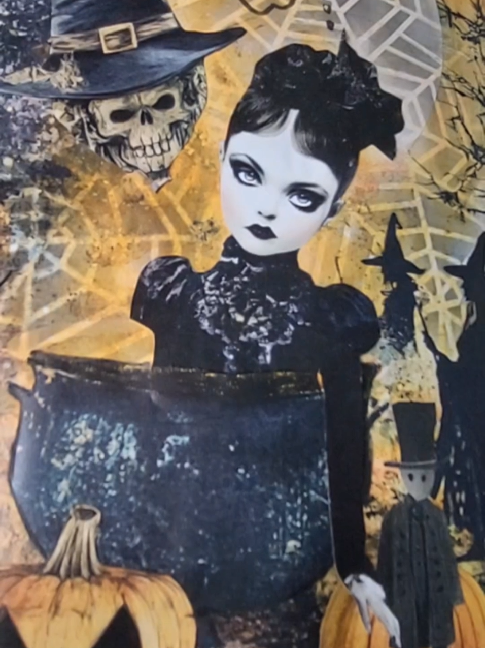 Art Journaling @Collage Soup witches. I call this, witches stew 🤣🤣  #artjournal #junkjournal #mixedmedia #collage #SmallArt 