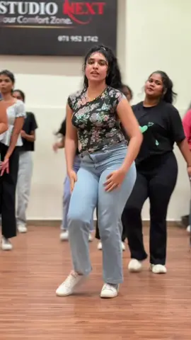 ඔබේ රුව දැක සිත බැදුනා🙈😍| ඔයාලත් එන්න අපේ Dancing Class එකට 0740301702 ට දැන්ම Whatsapp කරන්න. DC : @Oshan Liyanage 🙌 #oshanliyanagedance #OLDS #fypシ゚ #trending #onemillionaudition @YAHAAA:) 