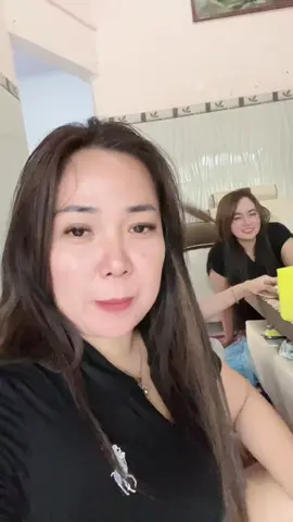 teman gibah jadi seru makan camilan krupuk seblak mix nya cek keranjang kuning 