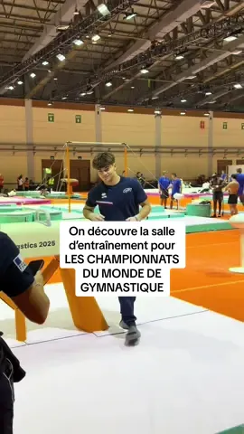 On découvre la salle d’entraînement pour les championnats du monde de gymnastique 🤸🏻 @Antho @Ait said Samir @Nicolas Diez #gymnastique #gymnastics #gymnasts #worldchampionship 