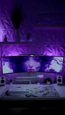 “Púrpura en cada detalle 💜 sígueme para ver el próximo color.” #pcgaming #gamingroom #setup #setupgaming #desksetup 