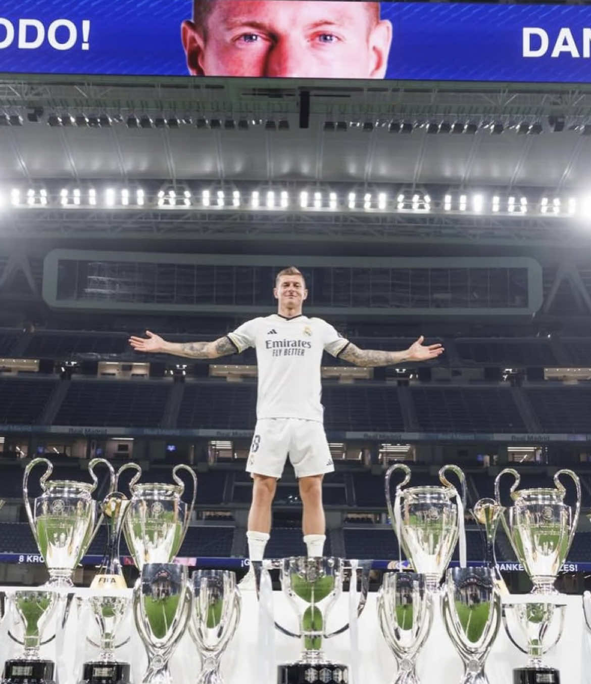8. Toni Kroos 🤩 // #kroos #futebol #realmadrid #elegance #skills 
