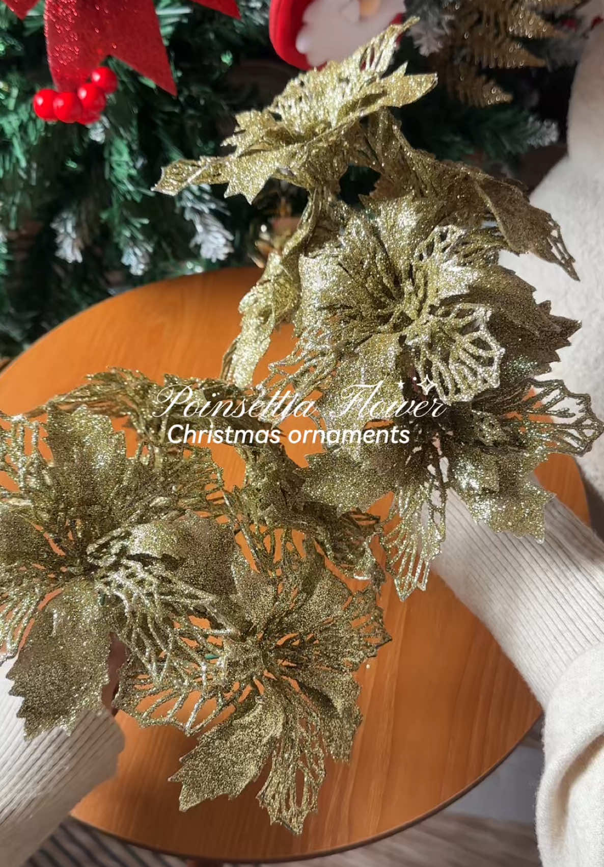Glitter Poinsettia flower christmas ornaments 🎄✨ #poinsettiaflower #christmasornaments #flowerornaments #christmastree #christmasdecor