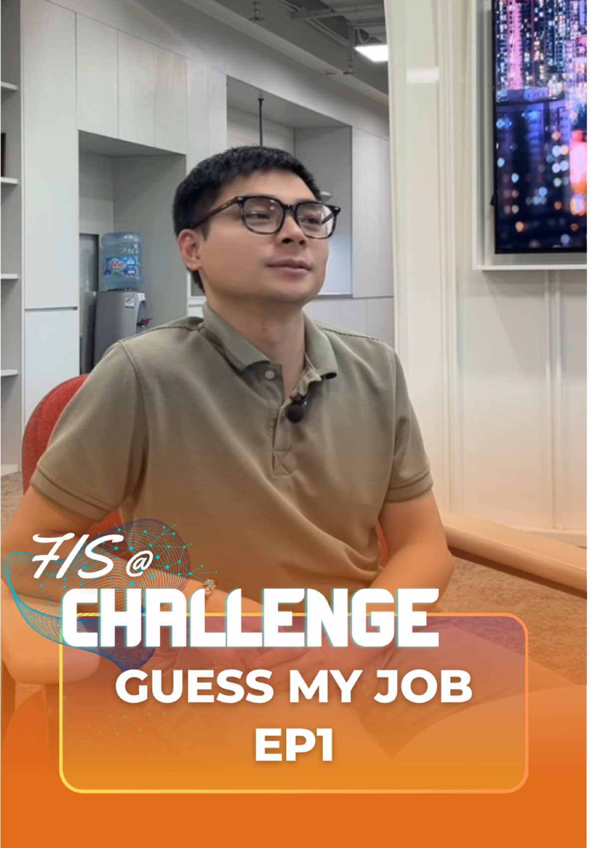 GUESS MY JOB EP 1 “Đừng đụng vô anh dễ vỡ lắm, tại kỹ năng đặc biệt là nhạy cảm 🥹” #LearnOnTikTok #job #career #fpt 