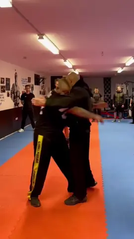 Disclaimer:    This video is created exclusively for educational purposes, focusing on self-defense techniques. It is not intended to promote, encourage, or glorify violence in any manner. All techniques demonstrated in this video are performed by trained professionals under controlled conditions, ensuring the safety of everyone involved. We strongly advise against attempting these techniques without proper training and supervision. #ahmetkaydul #fightmentality #martialarts #closecombat #selfdefense                             