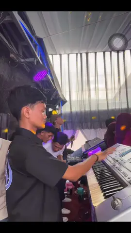 #tanggamus_lampung #remixlampung #djendra #tanggamus siapa yg tau lagu ini? Candu bner klo bng rangga udh nyanyi
