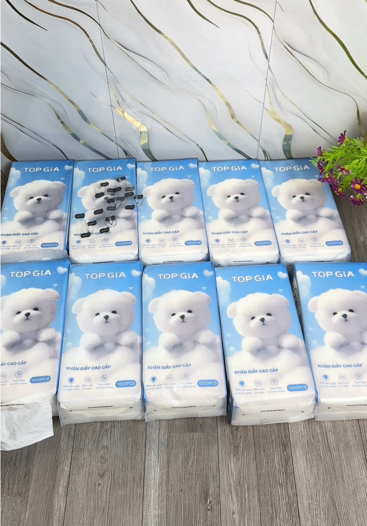 Combo 10 bịch giấy rút treo tường Topgia giá tốt miễn phí ship #emhuyensansale #giayruttreotuongtopgia #giaytopgia #giaygiagia #giayruttreotuong 