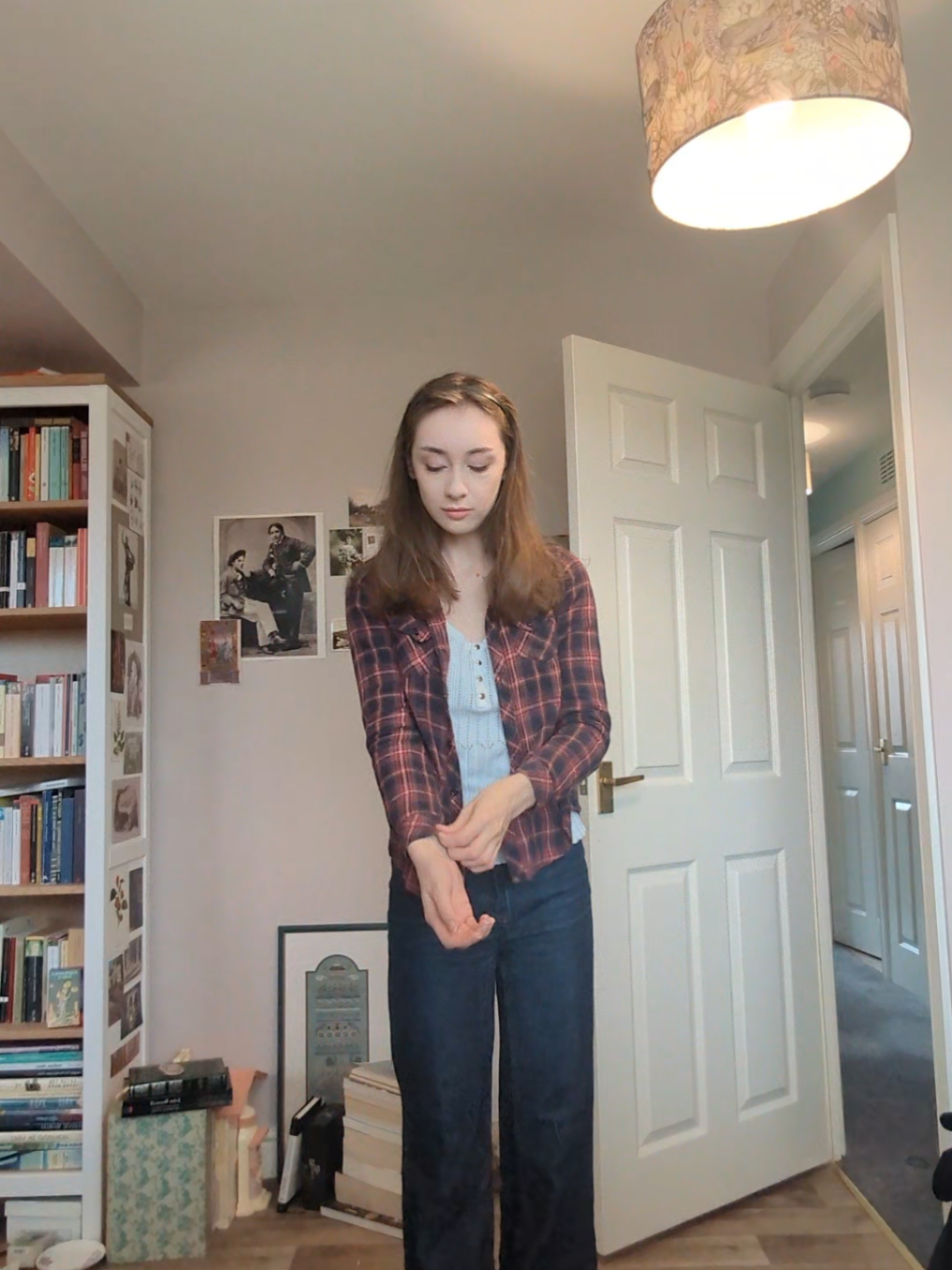 my younger sibling is going as charlie and i'm going to give her an eyeliner moustache  #twilight #BookTok #bellaswan 