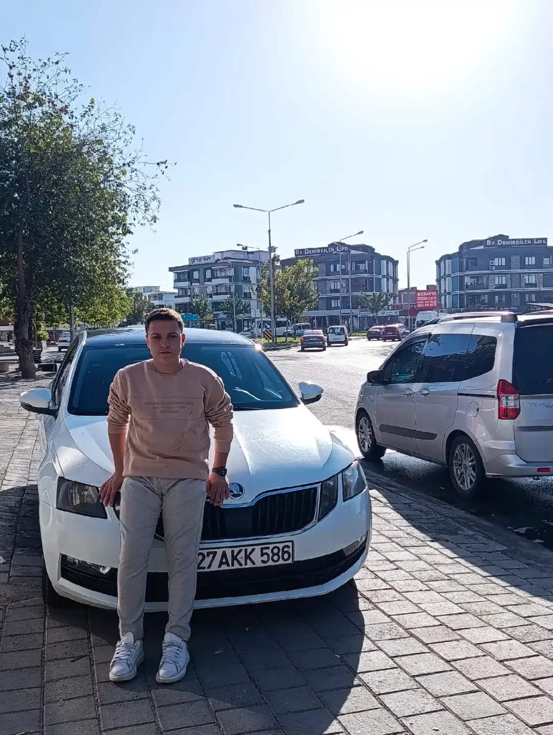 Güzel günlerin ağır bedelleri var, göze almayı bilen yaşar.. #batman72 #MUTA #👑🦁 #beniöneçıkart 