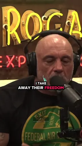 One minute it’s convenience, the next you’re being scanned to buy a coffee ☕️? #digitalid #joerogan #fyp #podcast #podcastclip 