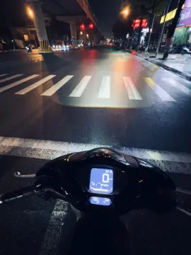 Hà Nội ngày trở gió liệu nơi đó có nhớ anh không… 🙂🙂 #CapCut #sh125 #southvietnamscooterteam🇻🇳 #xuhuong 