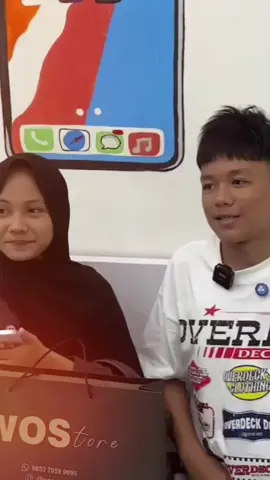 sbruntung itu kmuu dess punya cwo kya rioo royal cumn ngegmbar sesuatu di beliin🫰🏻🥹! akhirny ka desmaa punya ip jgaa ya, buat klian berduaa langgeng trs jgn smpe ptuss dn rio effort dn desmaa lebi effort lgi yaa biar hbungnny kya melnan😆😆.,, senyuman kmu tulus bgt dess sbhgia itu yaa skrng cintany setaraa🤍🤍 @desmakeduaa @riotamvannnn_ #fyp #fyp #gamersbucin #4u 