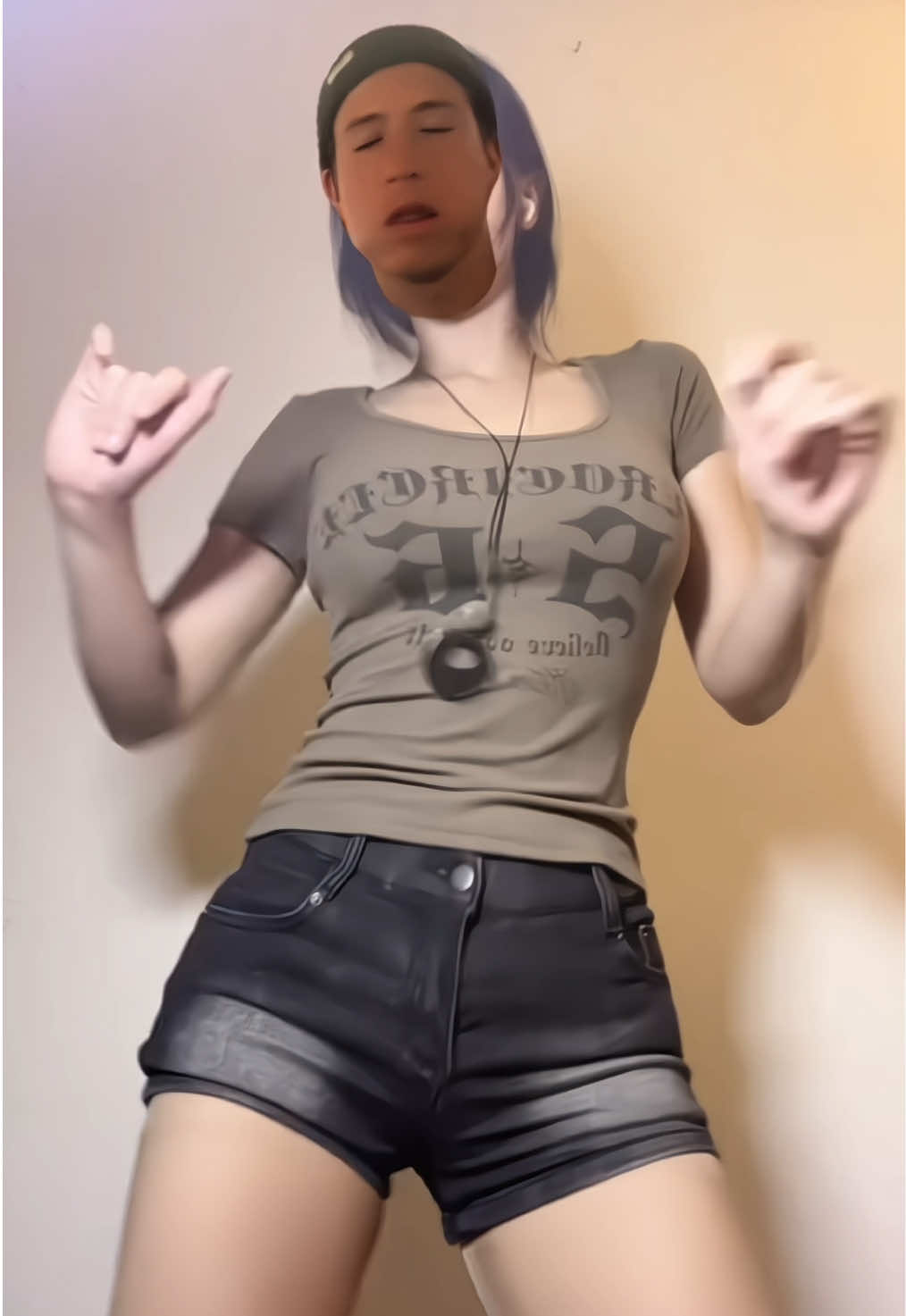 🤭 