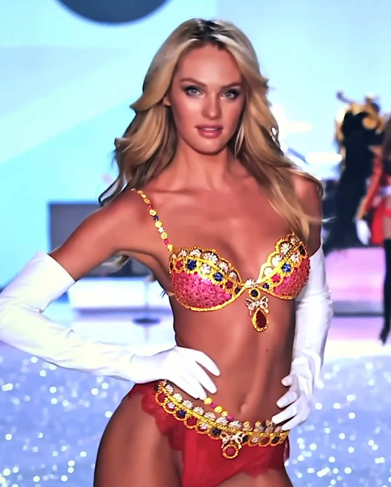 TODAY IS THE VSFS 2025!!! #foryou #candiceswanepoel #candiceswanepoeledit 