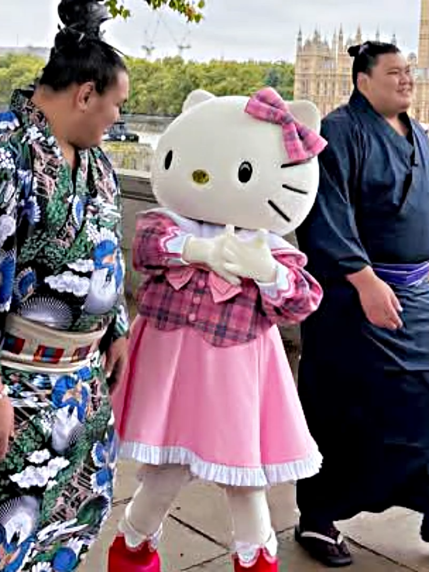The yokozunas having fun in london!#sumo#sumowrestling#sumoedit #相撲 #豊昇龍 #大相撲 #相撲 #力士 #大の里 #fyp