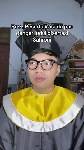 Selamat ya Pak Sahroni keren ya judul disertasinya, besok2 jangan simpen di flashdisk. Tiba2 bgt wisuda