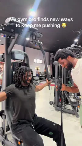 Just look at the smile on @Henri face 😭. 15 reps in and he kept going 😭 #fyp #gymreactions #GymTok #gymrelatable #gymfyp #ifitnessng #humor #gymbrosbelike #gymcontent #gymhumour #gymforyoupage #gymnastics #gym #gymmotivation🏋️‍♀️ #fitlifestyle #ex #kinguruka 